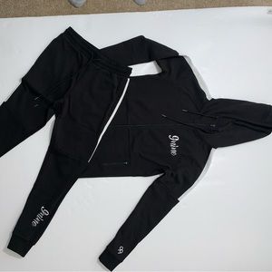 Women track suit . Excellent for workout , exercise or casual wear. Versatile.